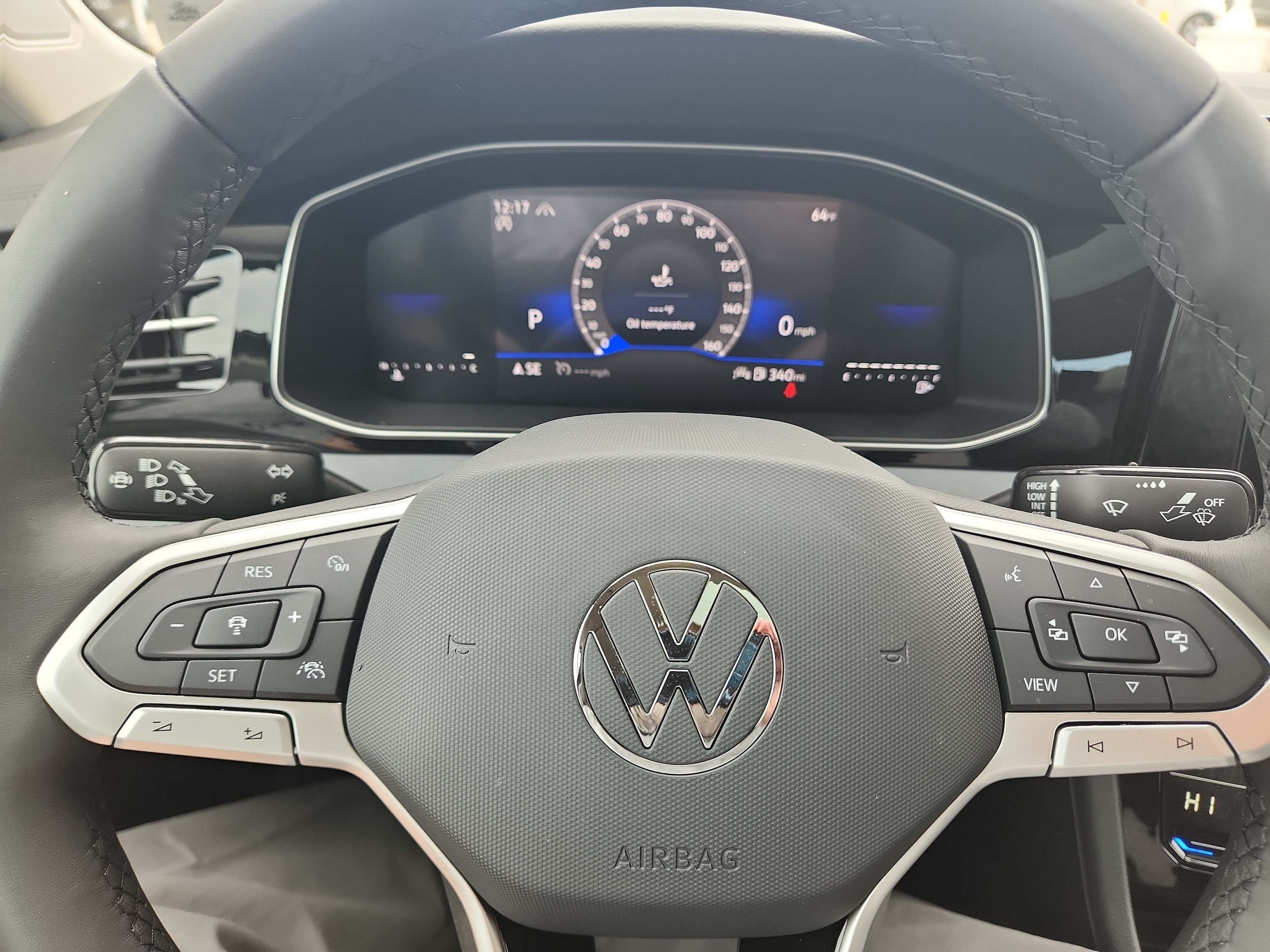 2026 Volkswagen Jetta SE - Photo 14