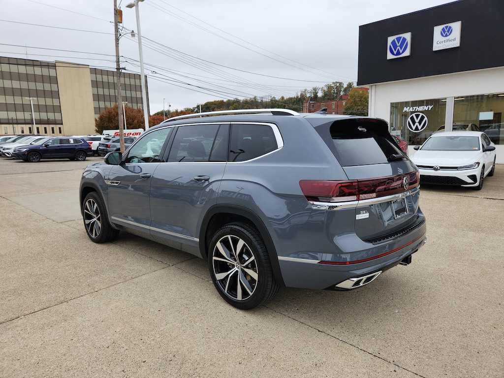 New 2026 Volkswagen Atlas 2.0T SEL Premium R-Line SUV