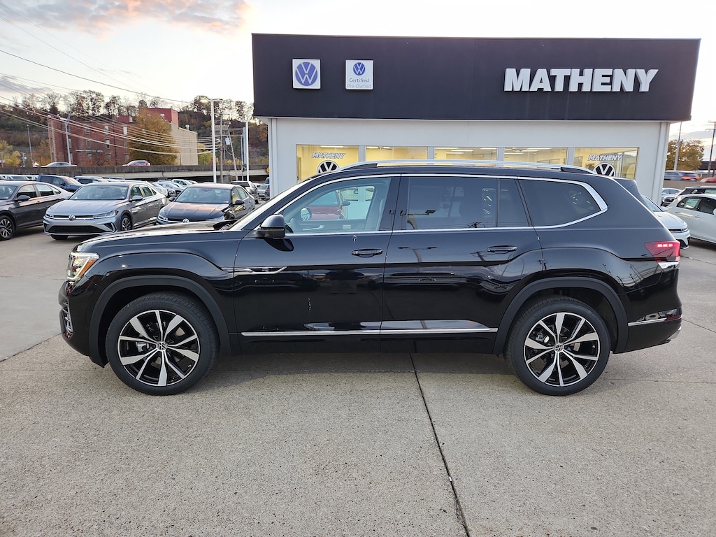 New 2026 Volkswagen Atlas 2.0T SEL Premium R-Line SUV