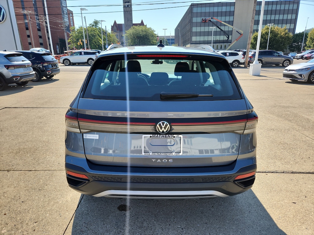 New 2025 Volkswagen Taos 1.5T S SUV