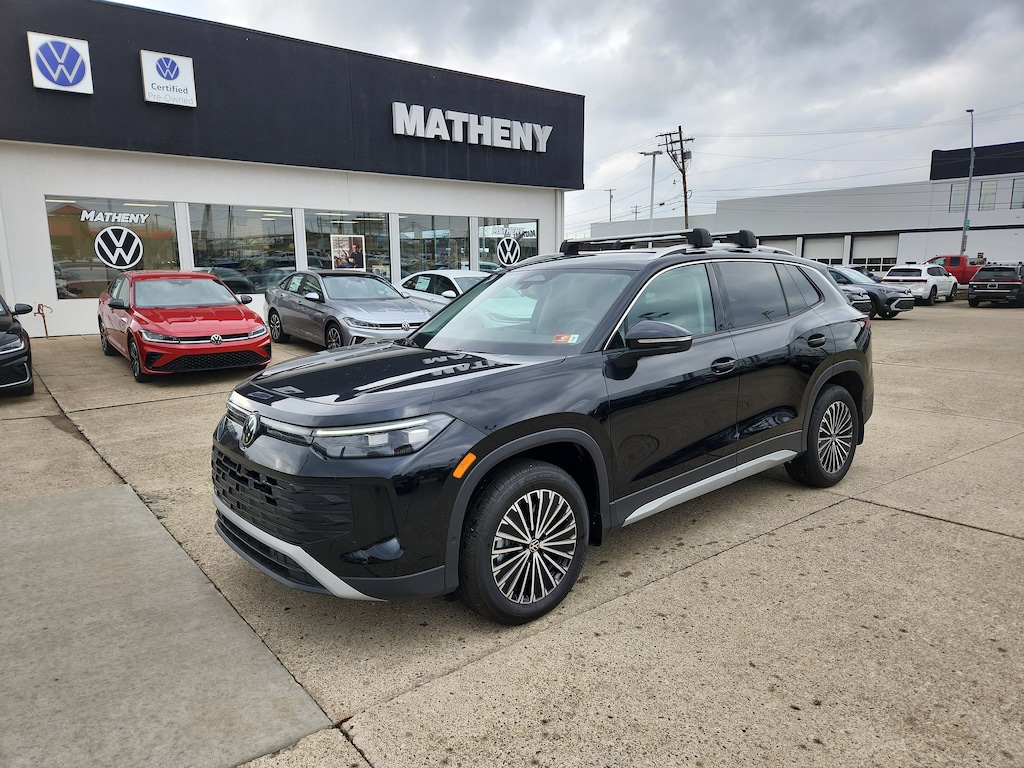 New 2025 Volkswagen Tiguan 2.0T S SUV