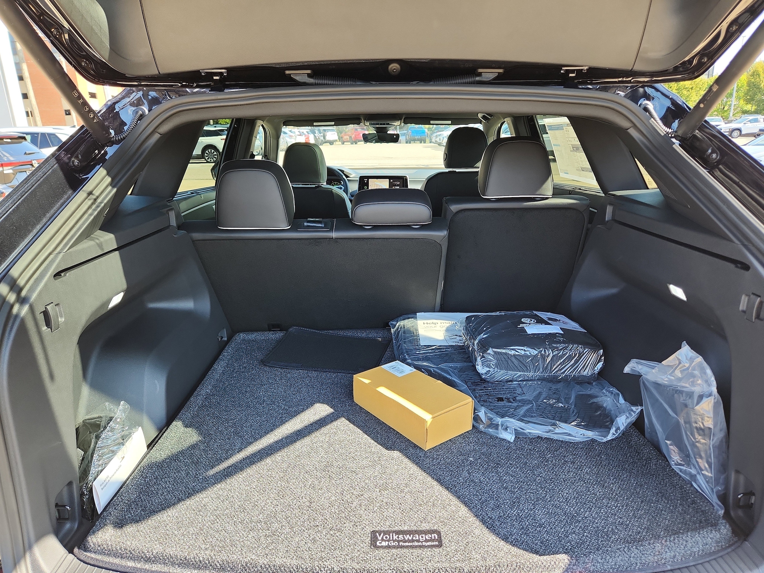 2026 Volkswagen Atlas Cross Sport SEL Premium R-LINE - Photo 12