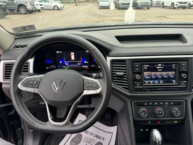 2023 Volkswagen Atlas SE - Photo 19