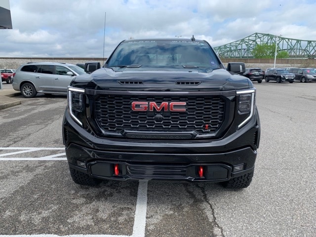 Used 2022 GMC Sierra 1500 AT4 with VIN 1GTPUEEL4NZ599961 for sale in Parkersburg , WV