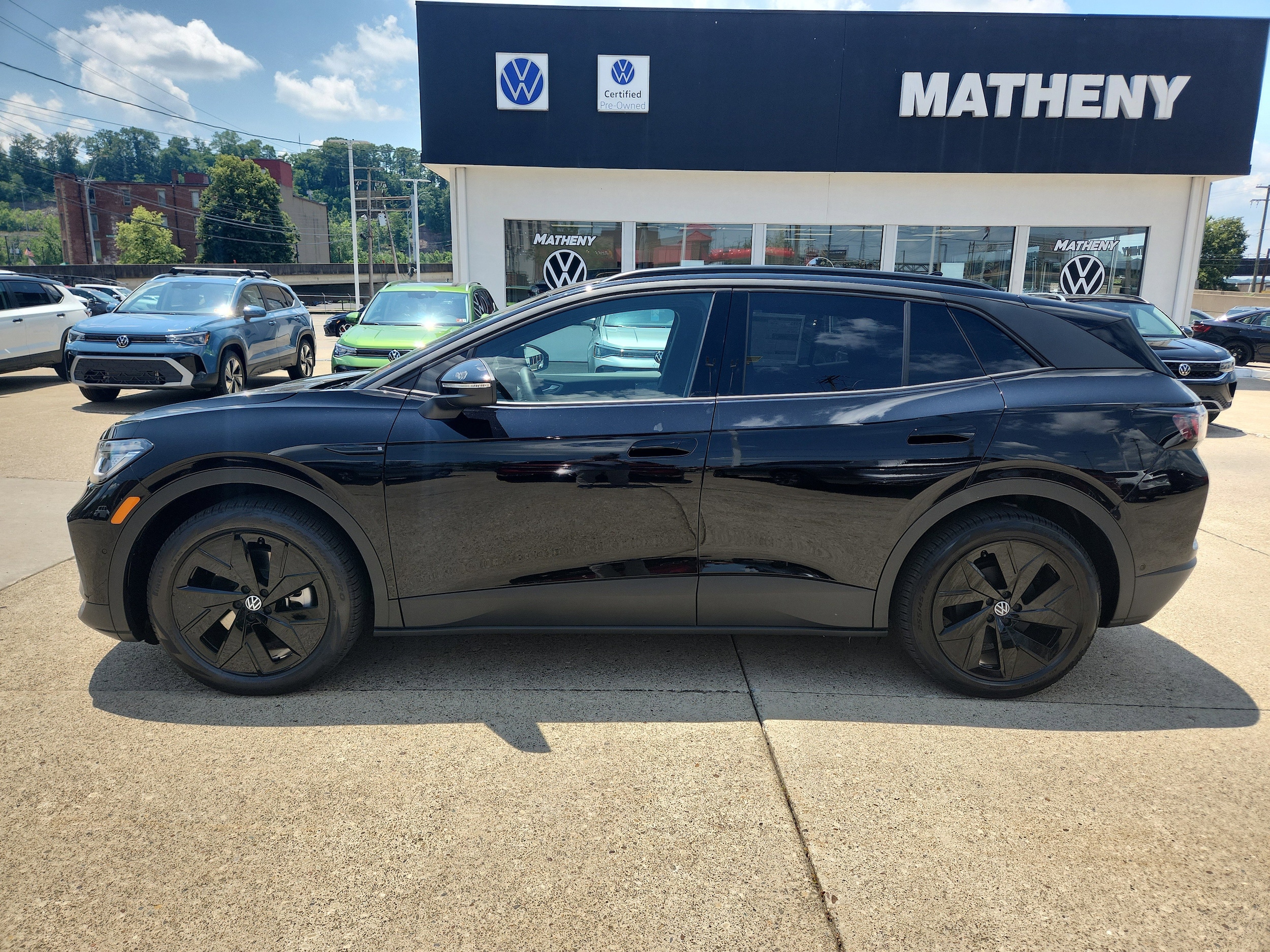 Used 2025 Volkswagen ID.4 PRO S with VIN 1V2VRPE89SC010285 for sale in Parkersburg, WV