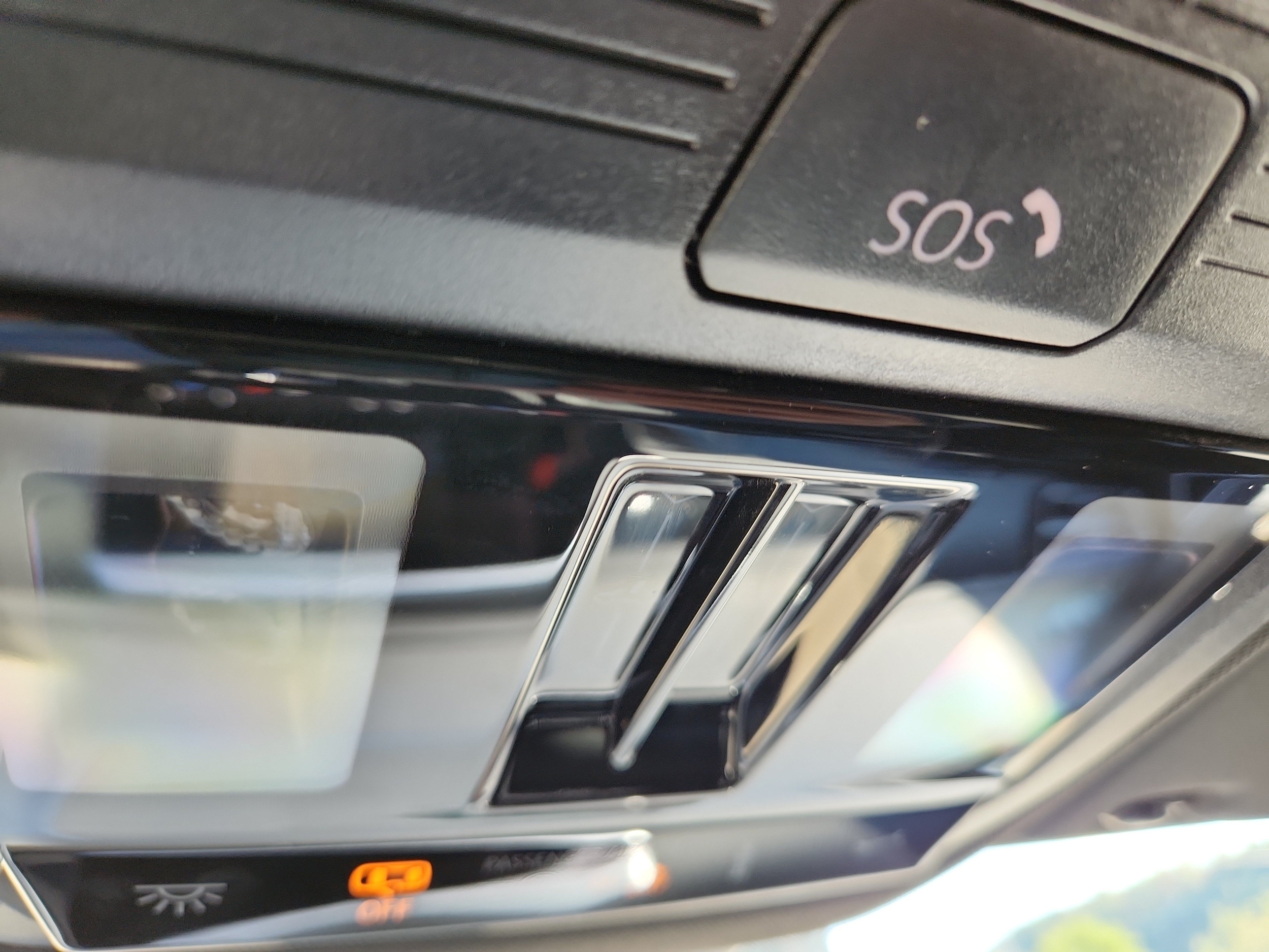 2026 Volkswagen Atlas Cross Sport SEL Premium R-LINE - Photo 27