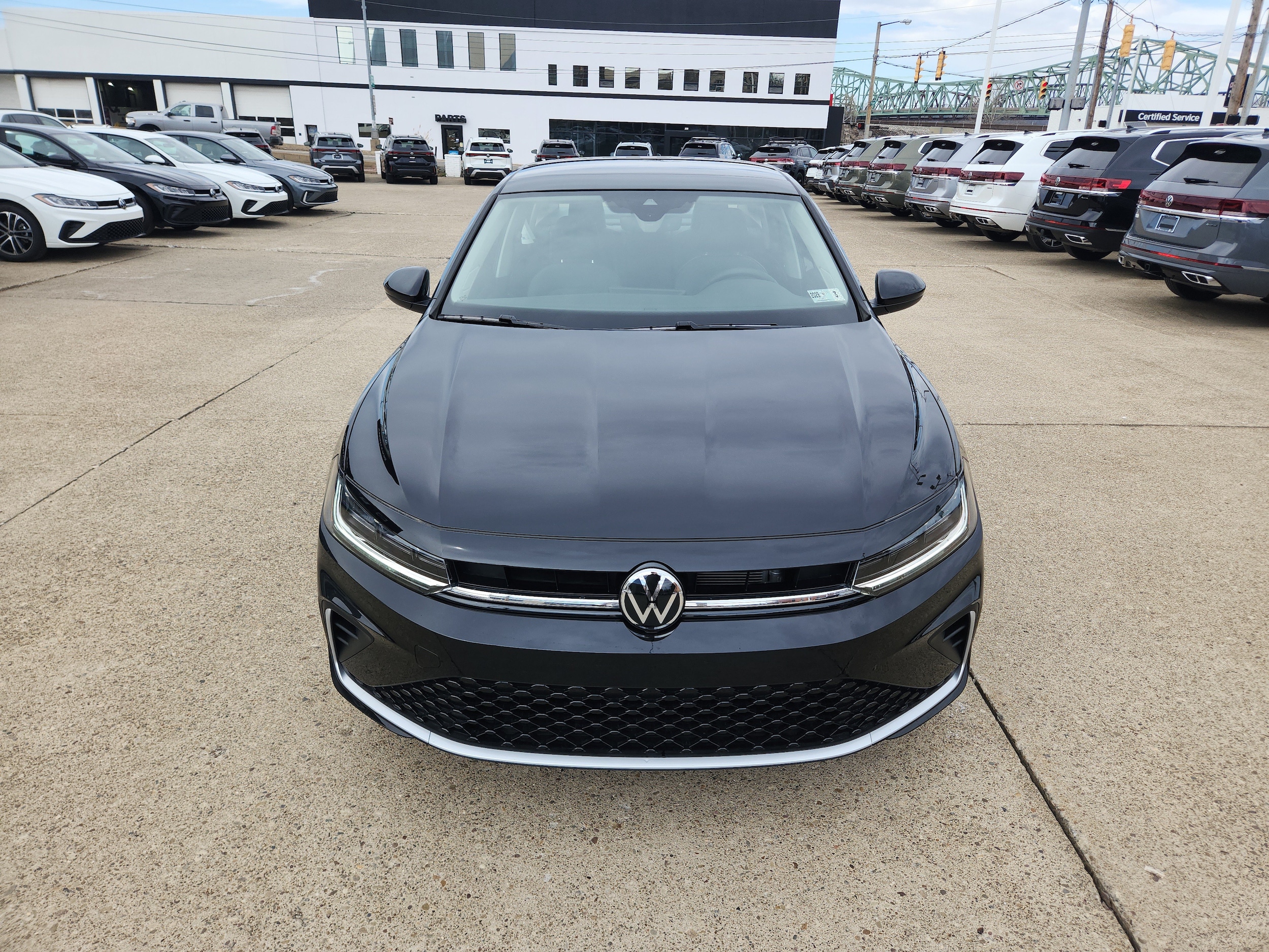 2026 Volkswagen Jetta SE - Photo 9
