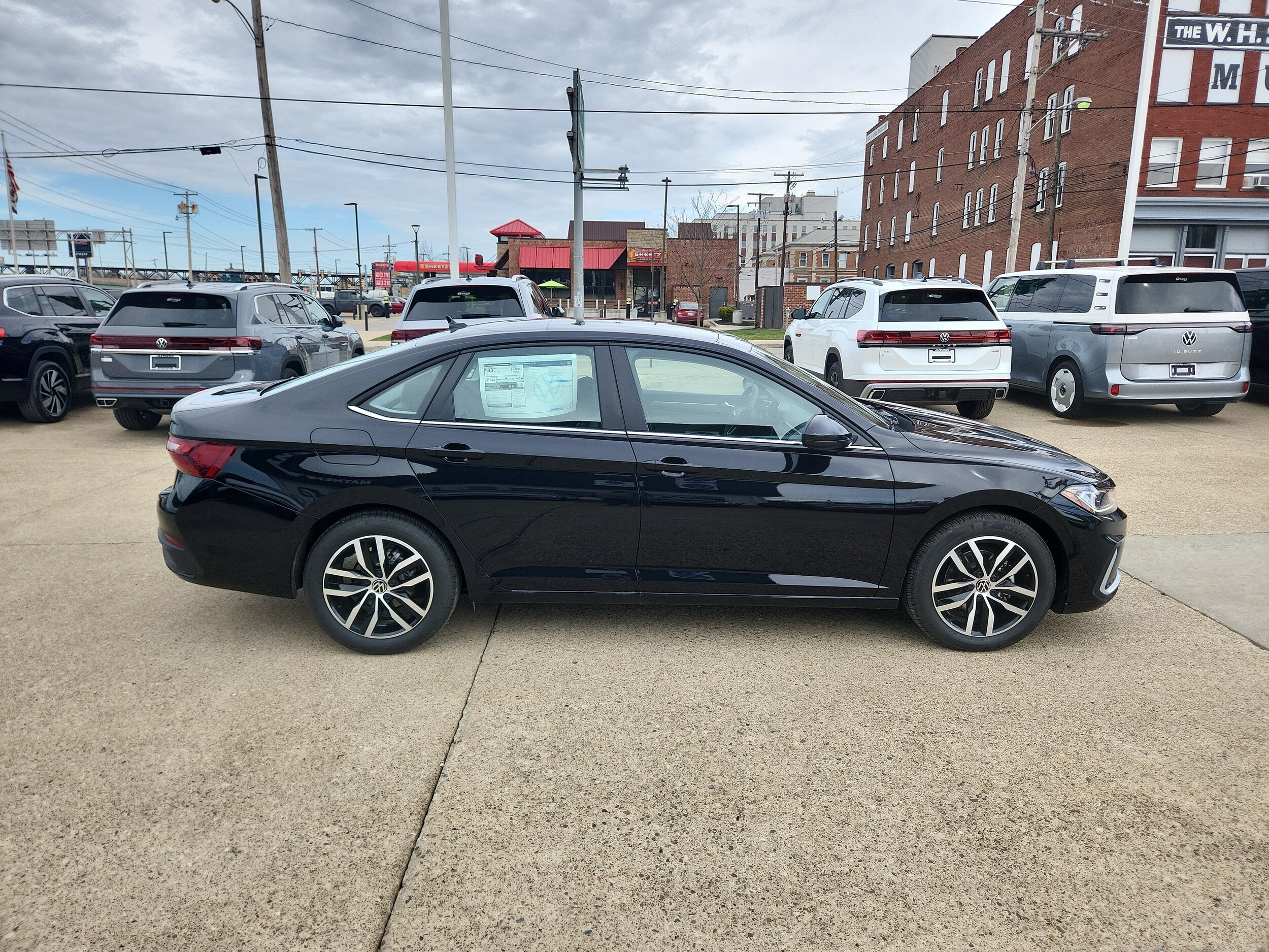 2026 Volkswagen Jetta SE - Photo 7