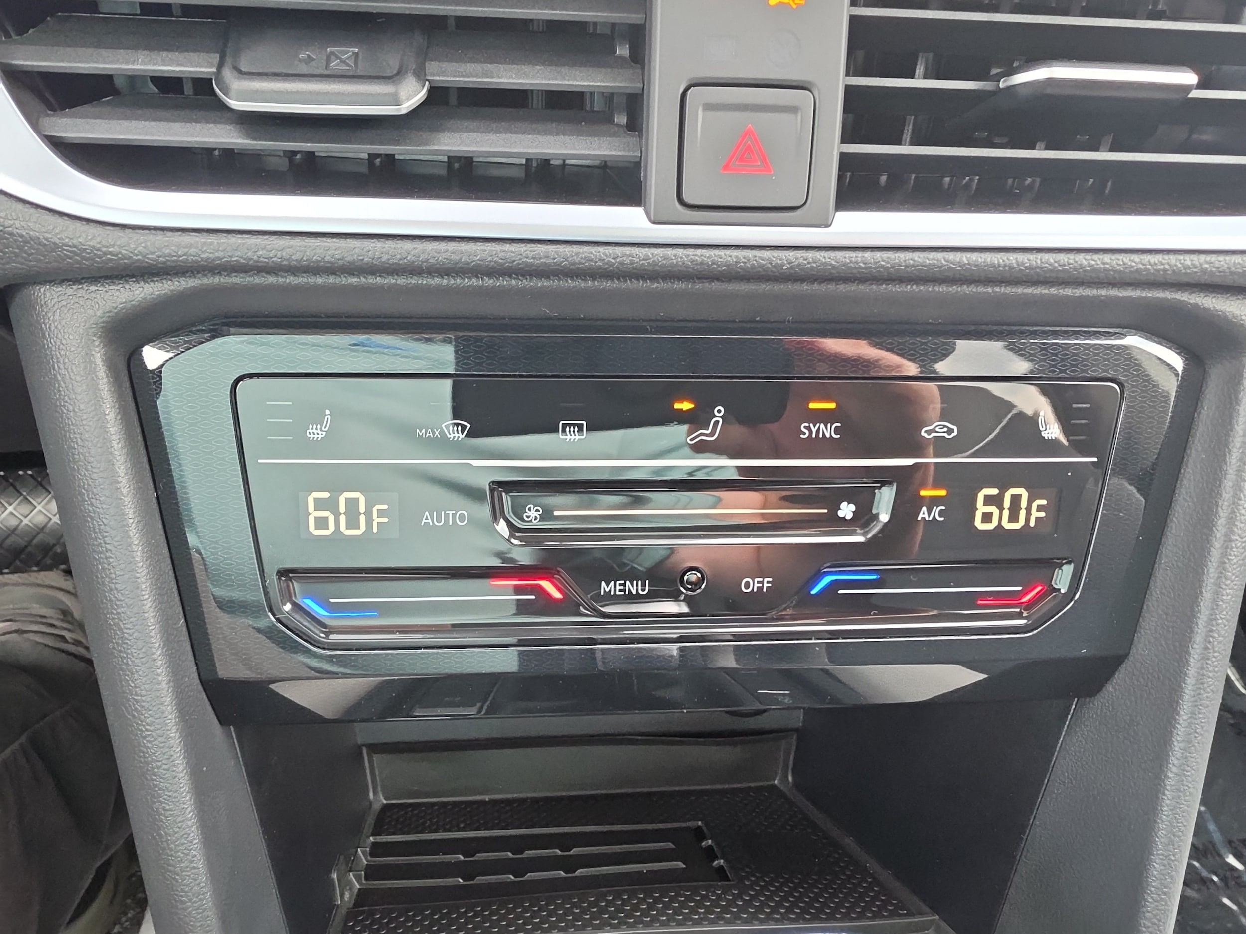 2026 Volkswagen Taos SE - Photo 18