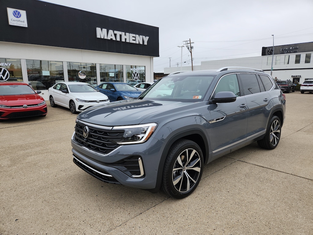 New 2026 Volkswagen Atlas 2.0T SEL Premium R-Line SUV