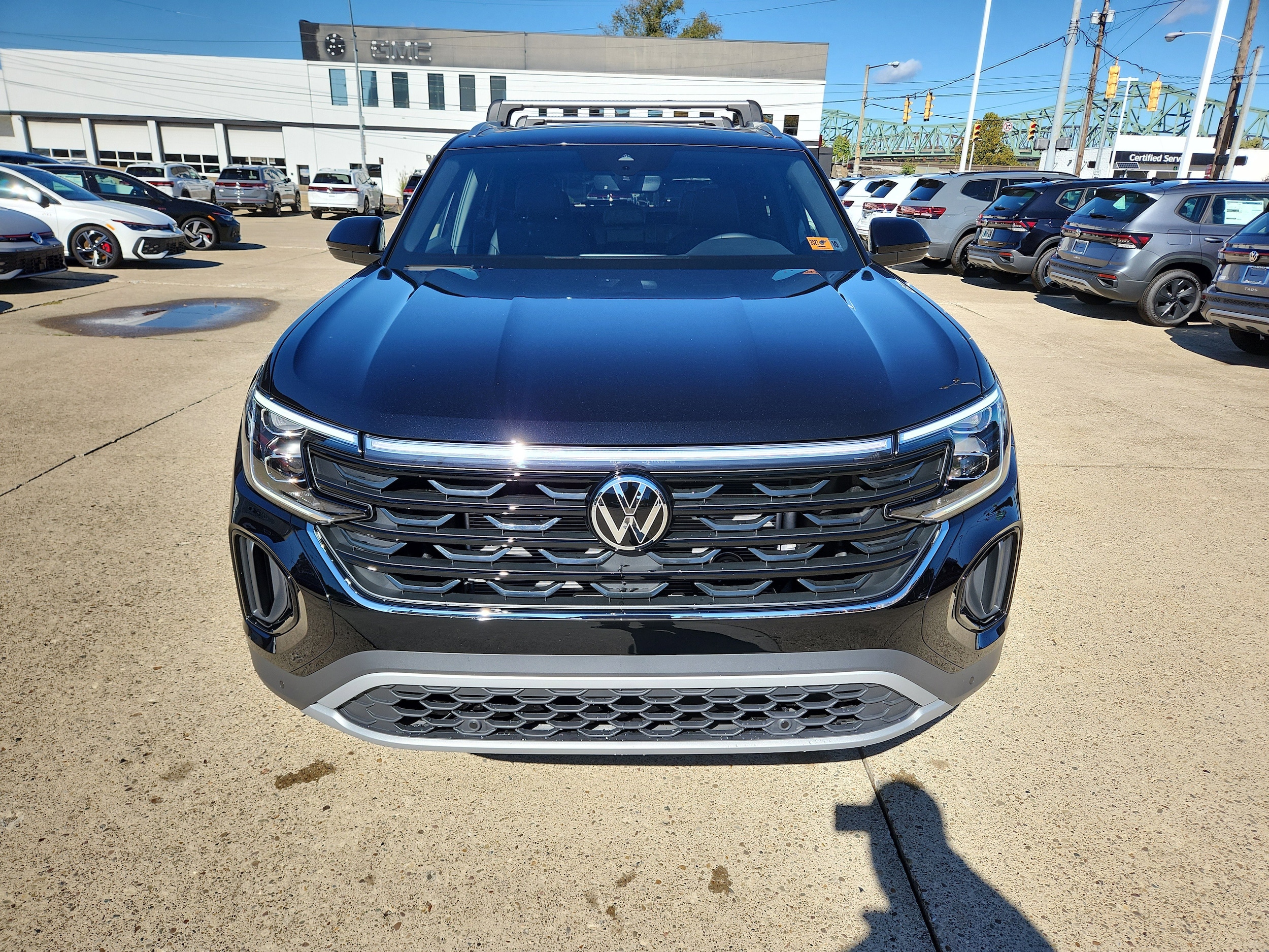 2026 Volkswagen Atlas Cross Sport SE w/Tech - Photo 9