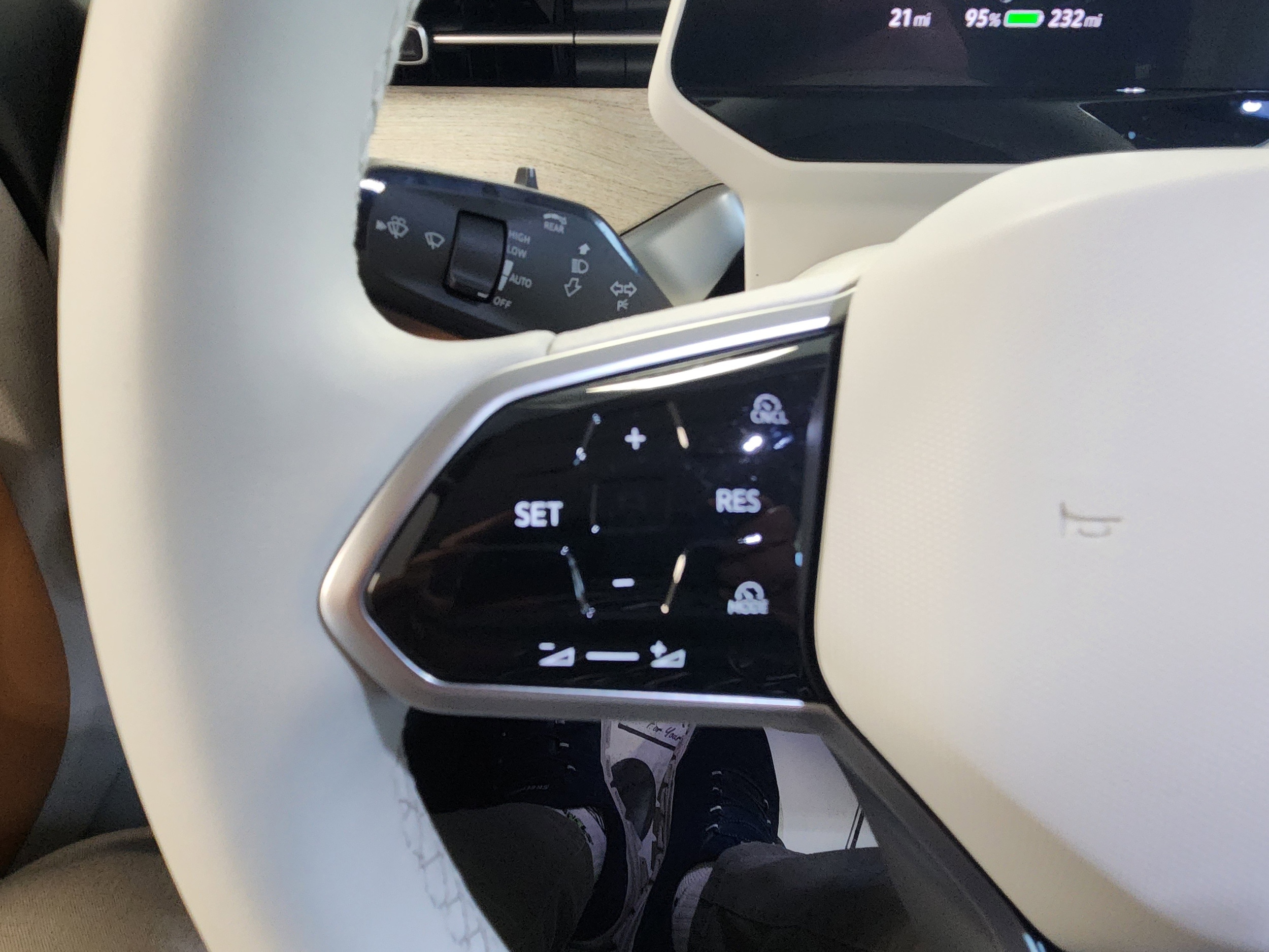 2025 Volkswagen ID. Buzz PRO S PLus - Photo 20