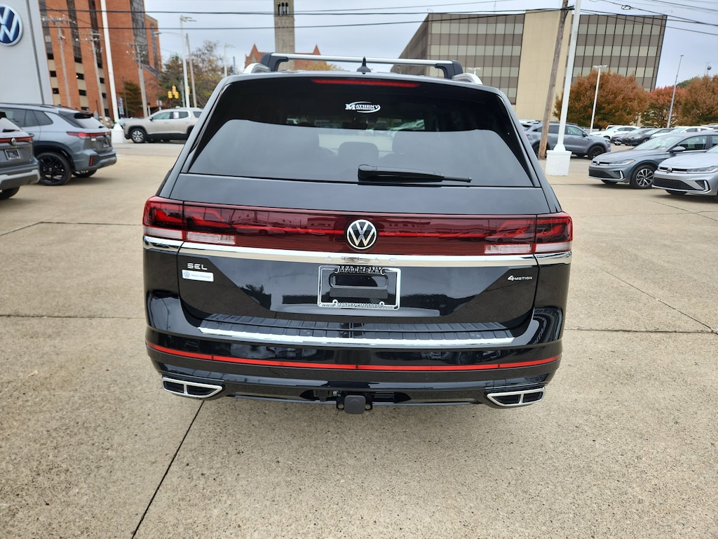 New 2026 Volkswagen Atlas 2.0T SEL Premium R-Line SUV