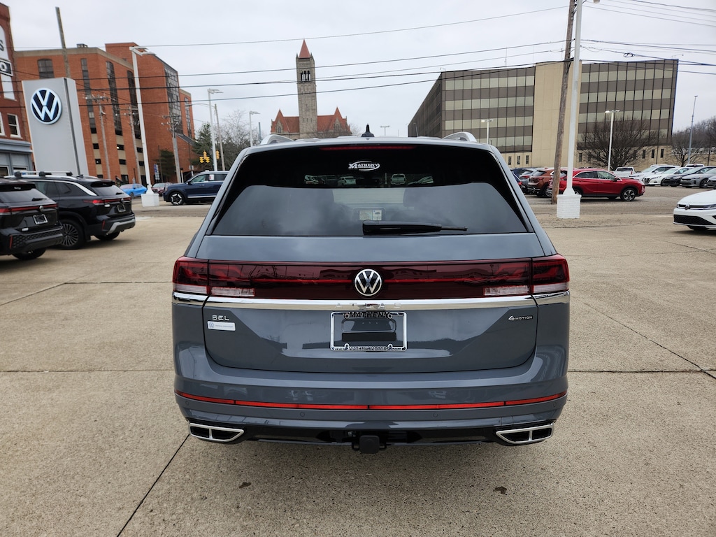 New 2026 Volkswagen Atlas 2.0T SEL Premium R-Line SUV