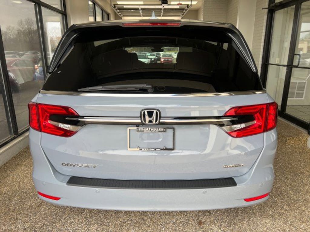 Used 2023 Honda Odyssey Touring Van