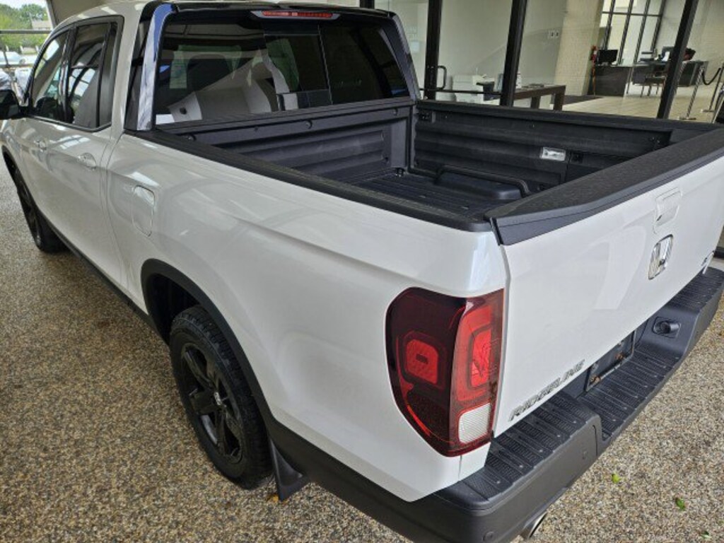 Used 2023 Honda Ridgeline Black Edition Truck Crew Cab
