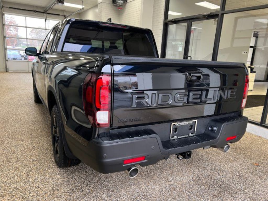 New 2026 Honda Ridgeline Black Edition Truck Crew Cab
