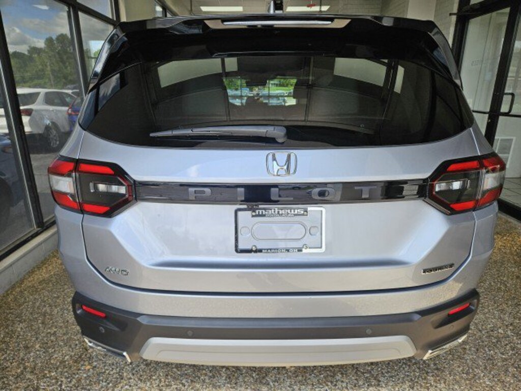 Used 2023 Honda Pilot Touring SUV