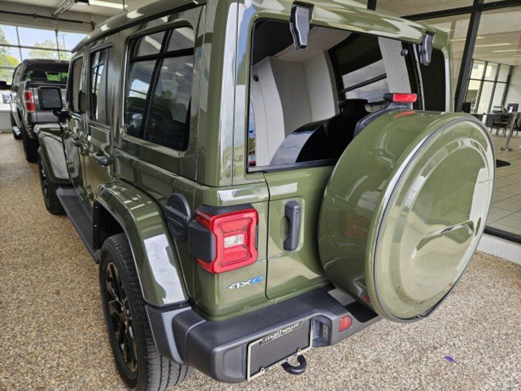 Used 2021 Jeep Wrangler 4xe Sahara SUV