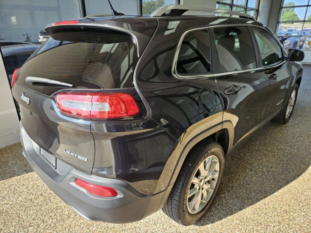 Used 2015 Jeep Cherokee Limited 4x4 SUV