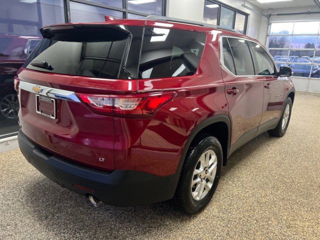 Used 2019 Chevrolet Traverse LT Cloth w/1LT SUV