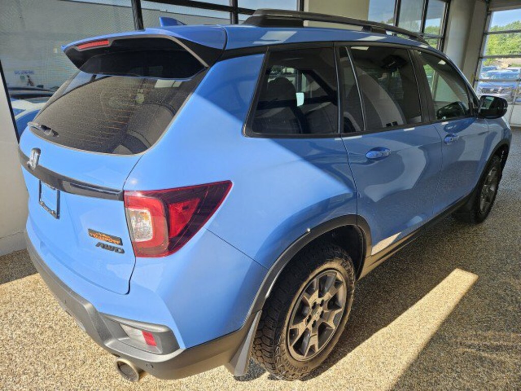 Used 2024 Honda Passport TrailSport SUV