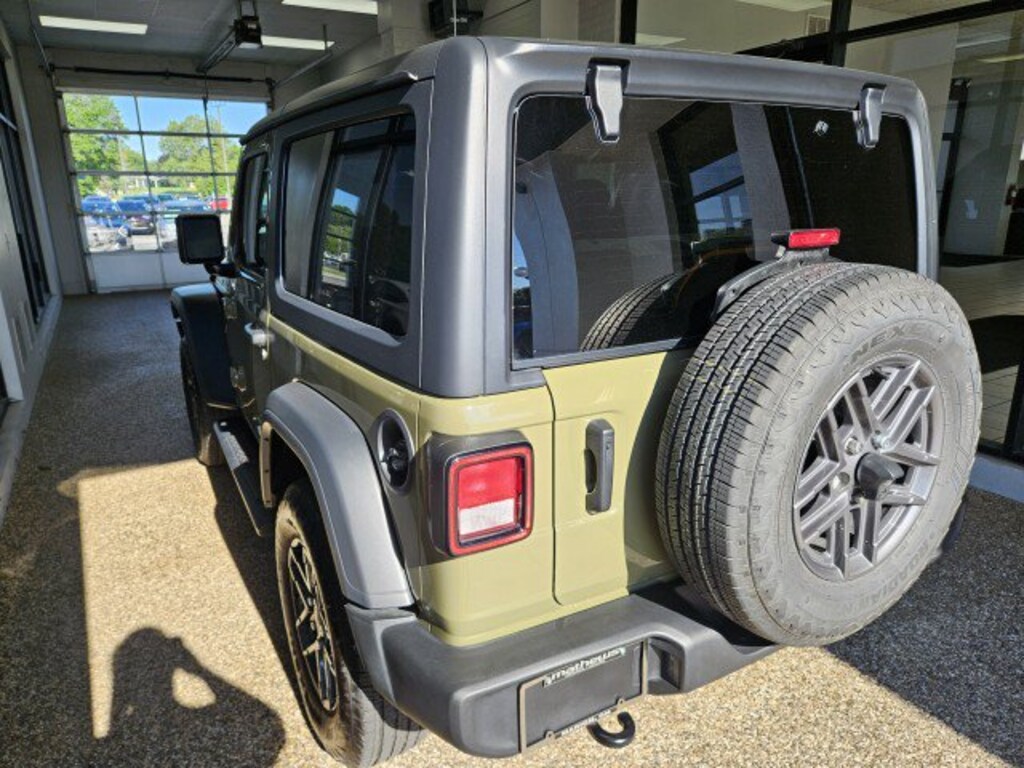 Used 2026 Jeep Wrangler Sport SUV