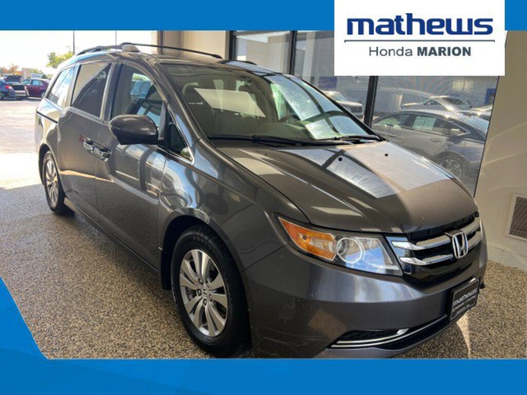 Used 2016 Honda Odyssey SE Van Passenger Van