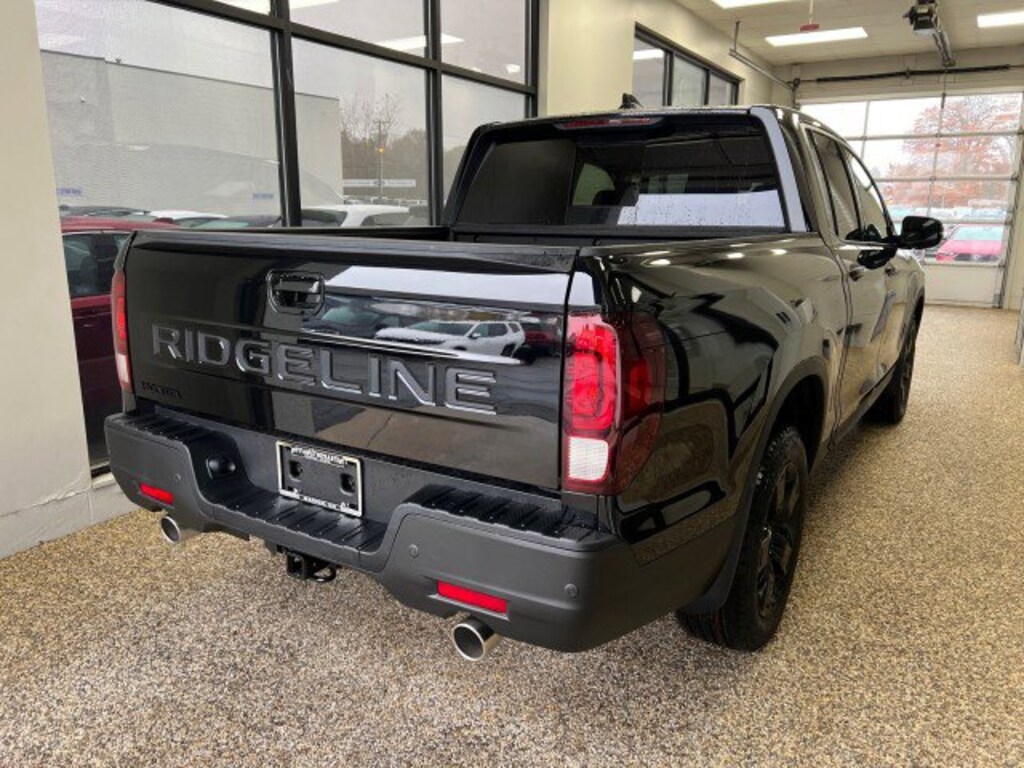 New 2026 Honda Ridgeline Black Edition Truck Crew Cab