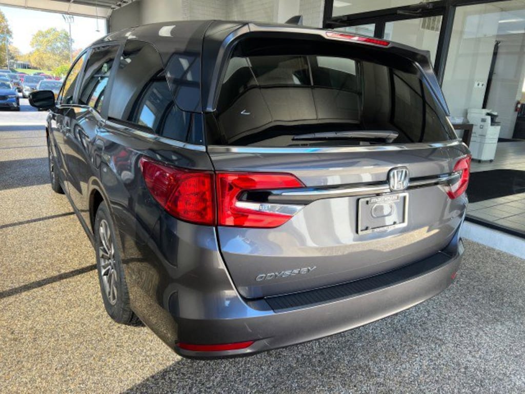 Used 2023 Honda Odyssey EX-L Van