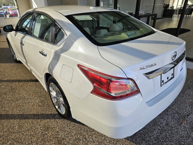 Used 2013 Nissan Altima 2.5 SL Sedan