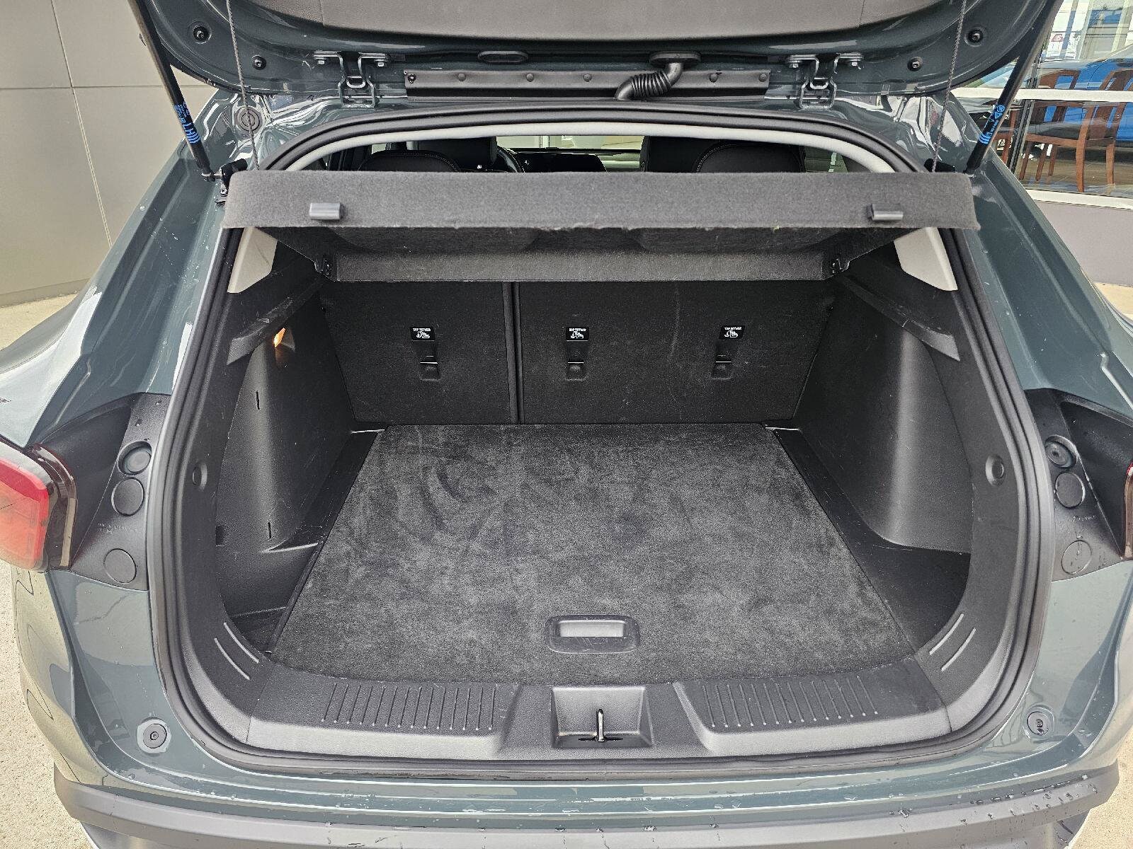 2025 Chevrolet Trax LT - Photo 15