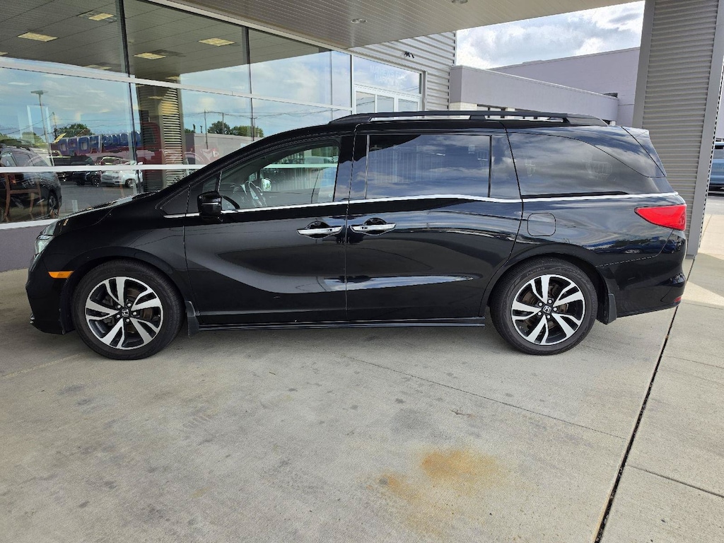 Used 2019 Honda Odyssey Elite Van
