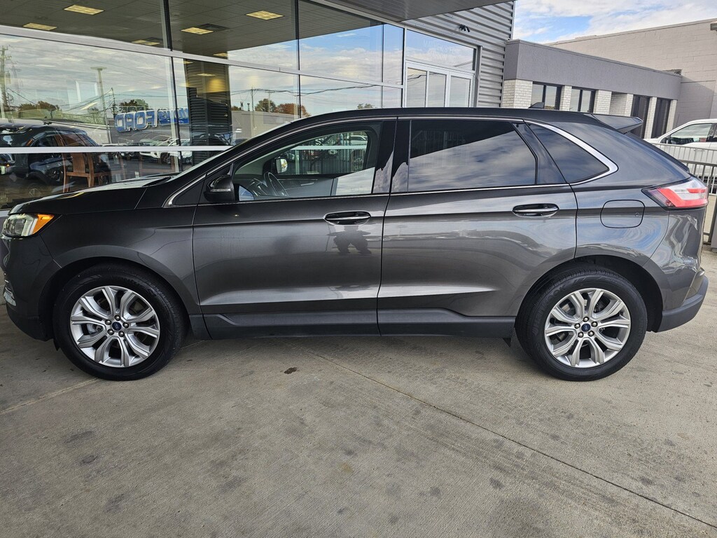 Used 2020 Ford Edge Titanium SUV