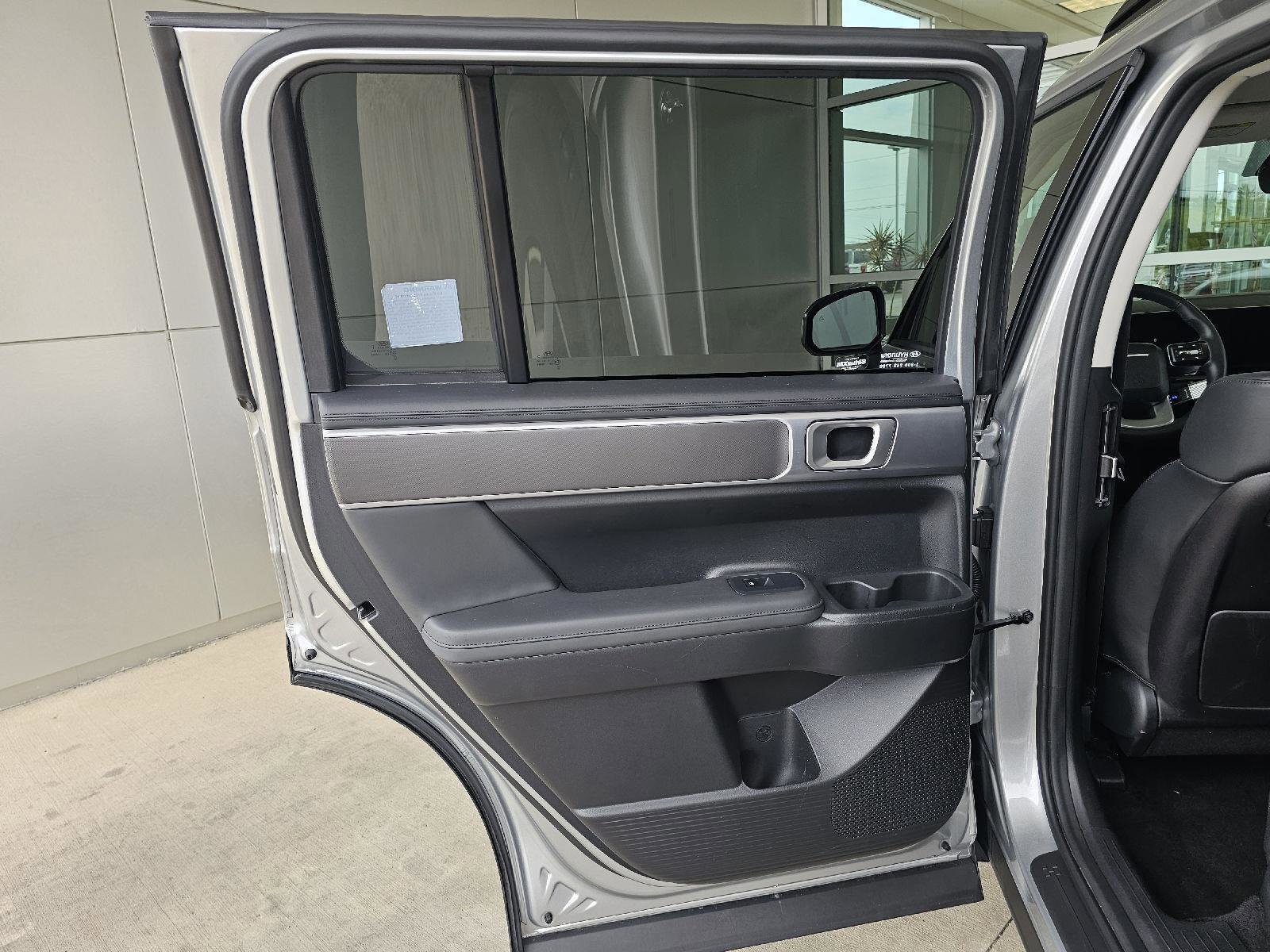 2025 Hyundai Santa Fe SEL - Photo 16
