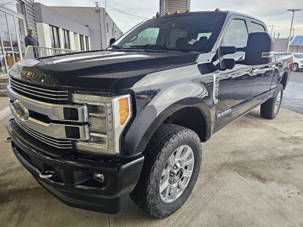 Used 2019 Ford F-250 Truck Crew Cab