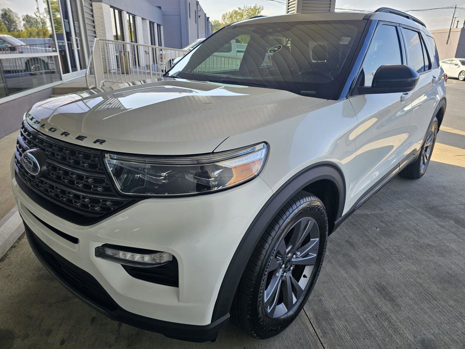 2022 Ford Explorer XLT's photo