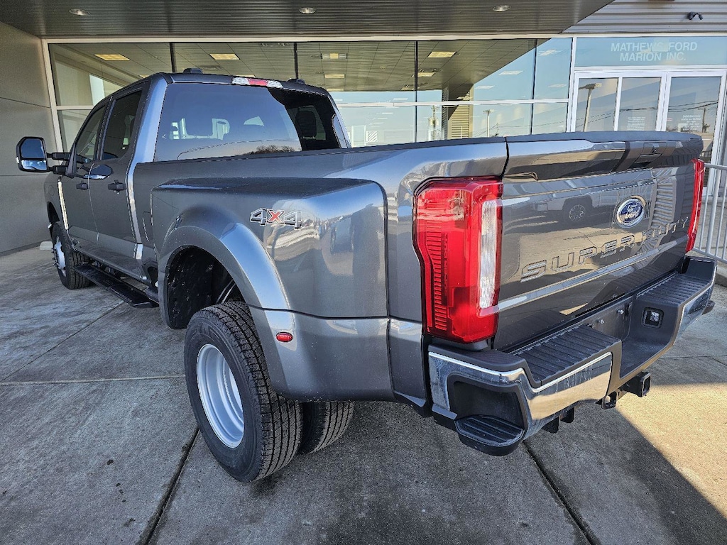 Used 2025 Ford F-350 Truck Crew Cab
