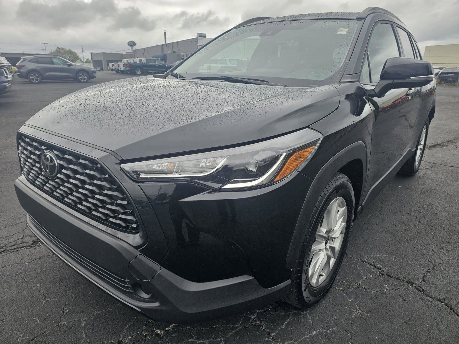 2022 Toyota Corolla Cross LE's photo