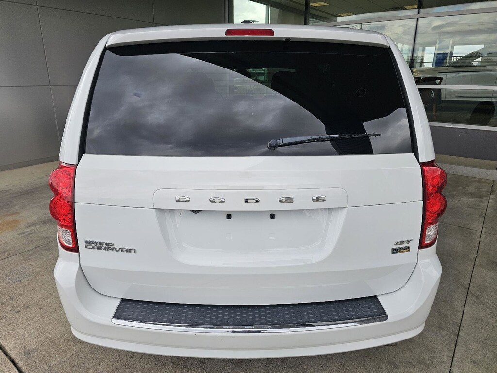 Used 2019 Dodge Grand Caravan GT Van Passenger Van