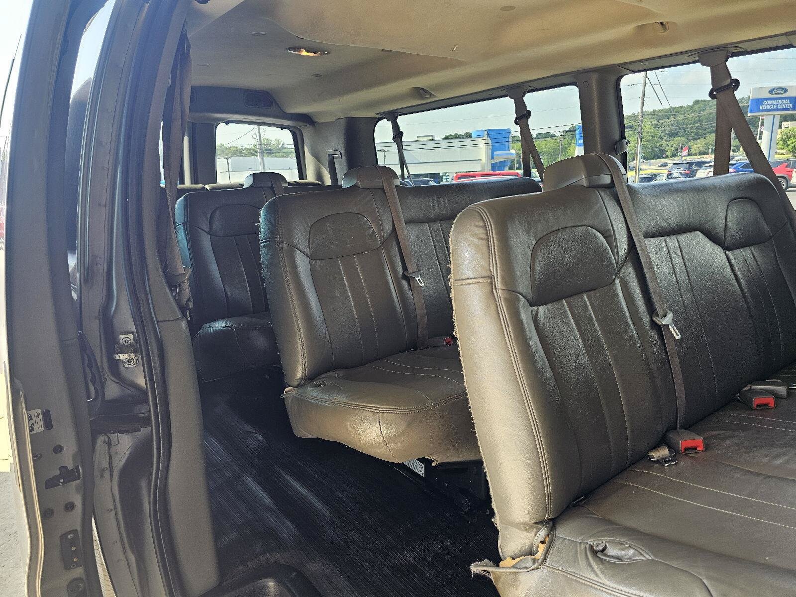 2012 Chevrolet Express LS - Photo 14