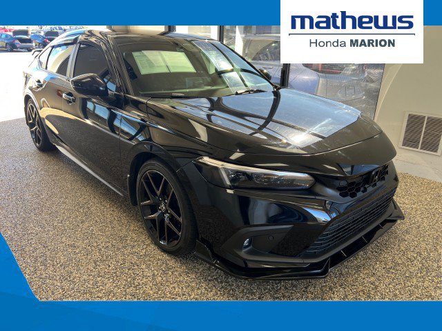 2023 Honda Civic Hatchback Sport Touring's photo