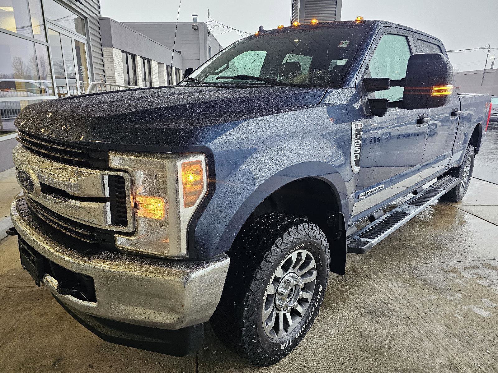 2019 Ford F-250 Super Duty XL's photo