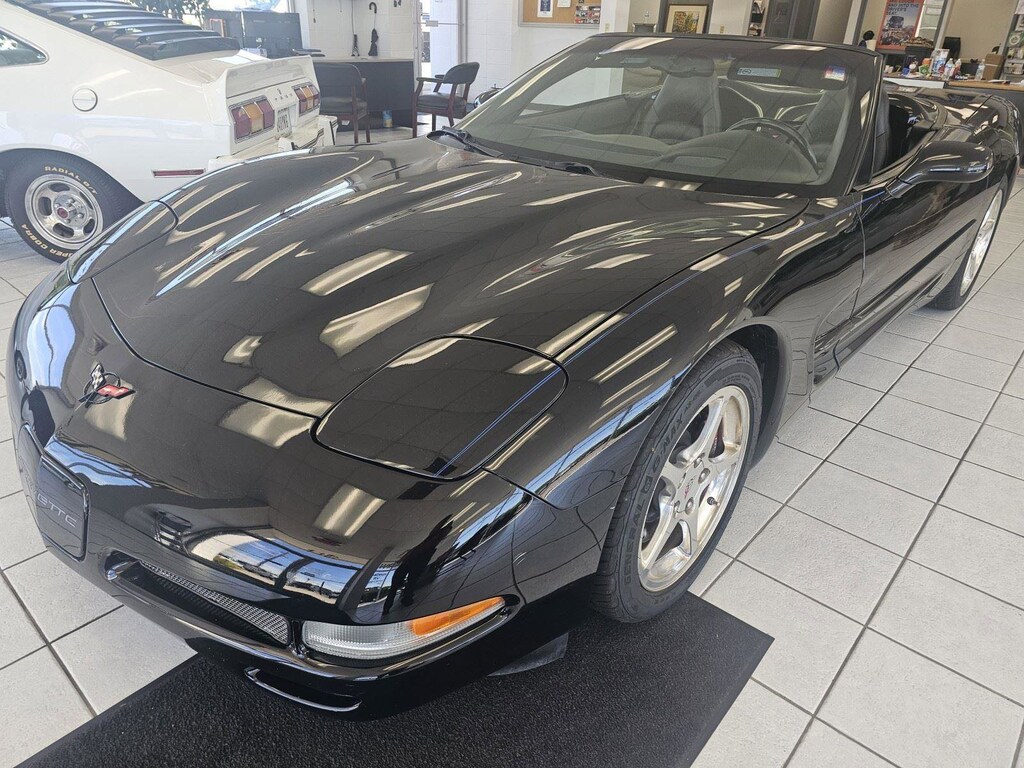 Used 2001 Chevrolet Corvette Base Convertible