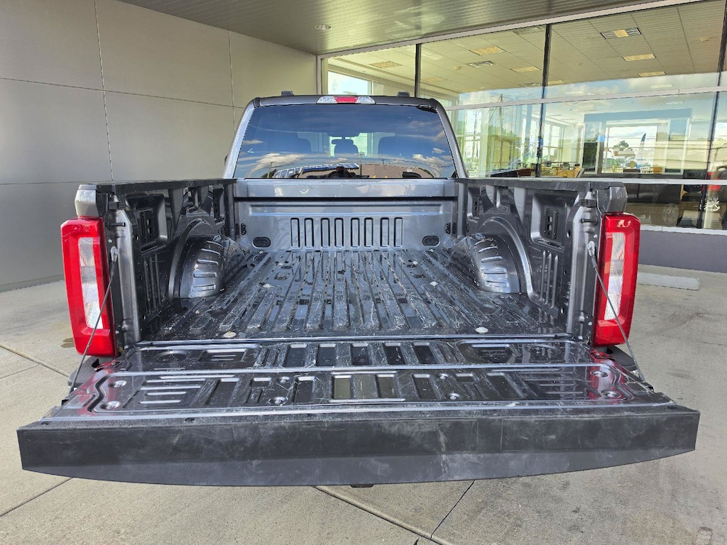 Used 2025 Ford F-250 Truck Crew Cab