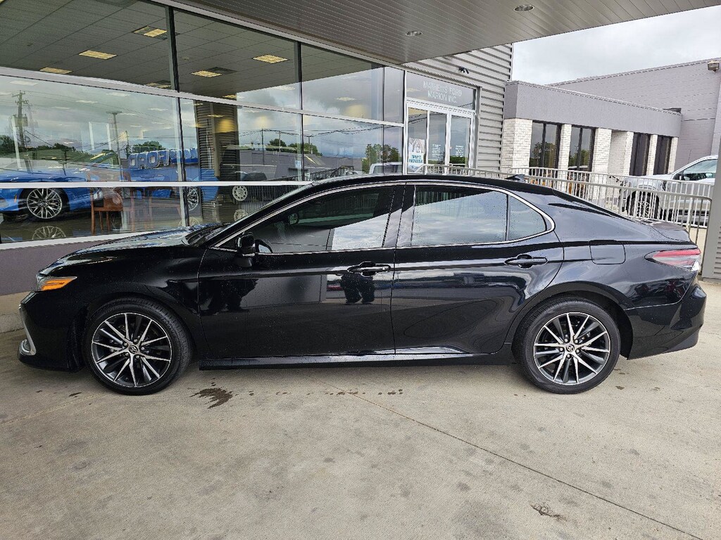 Used 2024 Toyota Camry XLE Sedan