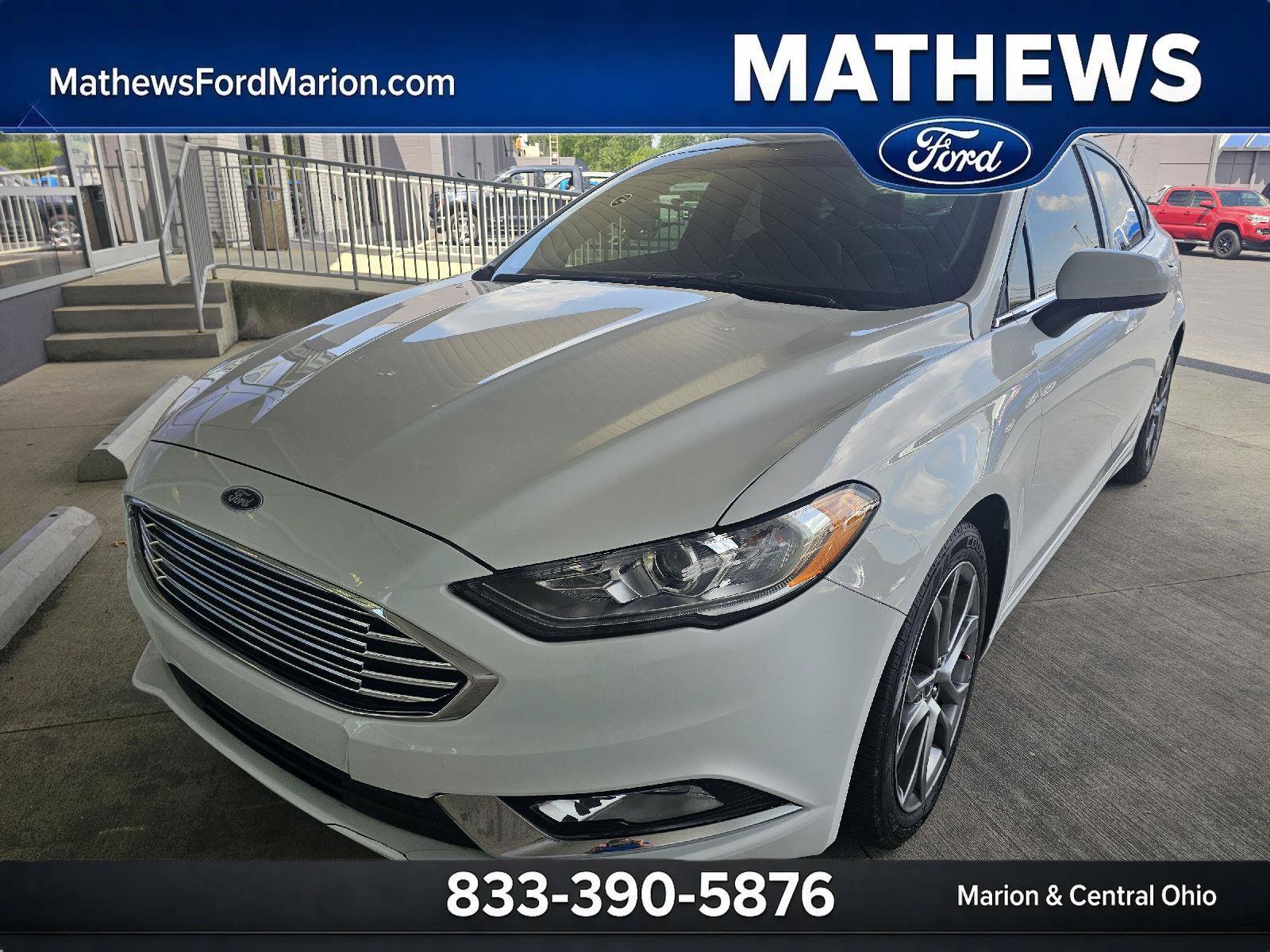 2017 Ford Fusion SE FWD's photo