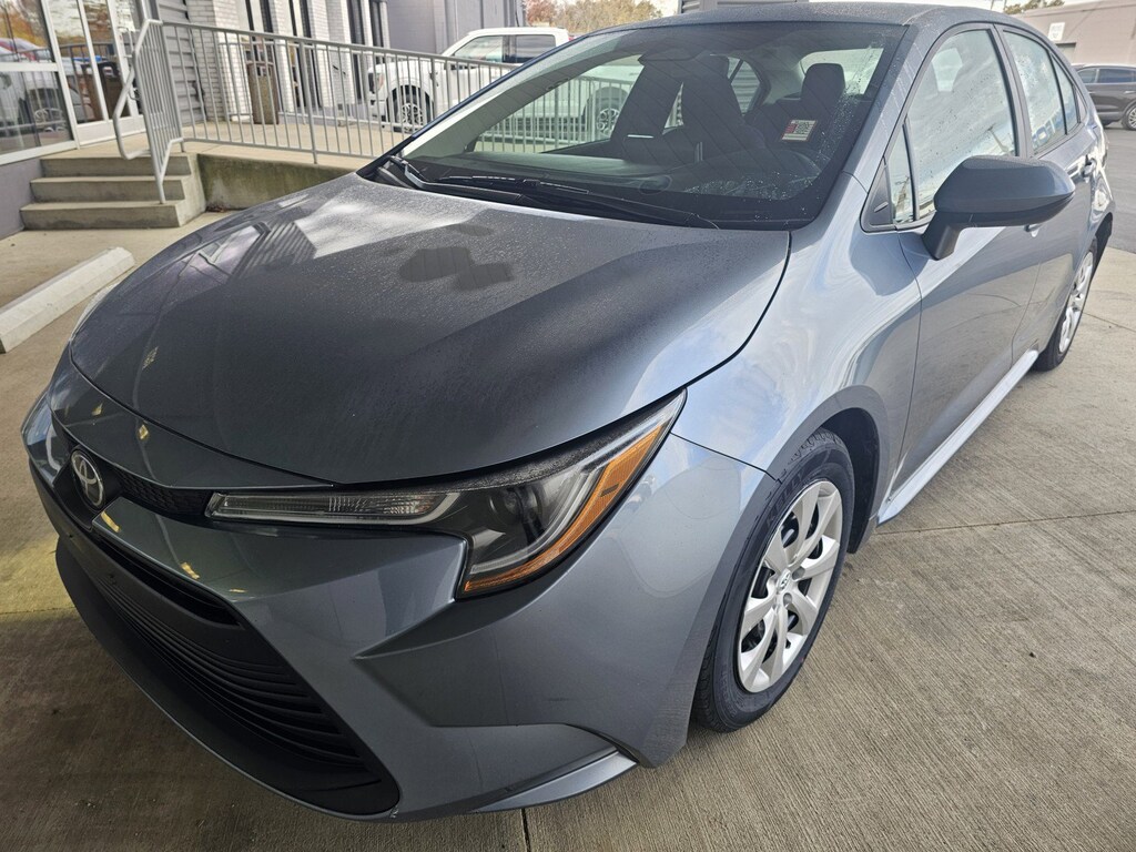 Used 2023 Toyota Corolla LE Sedan