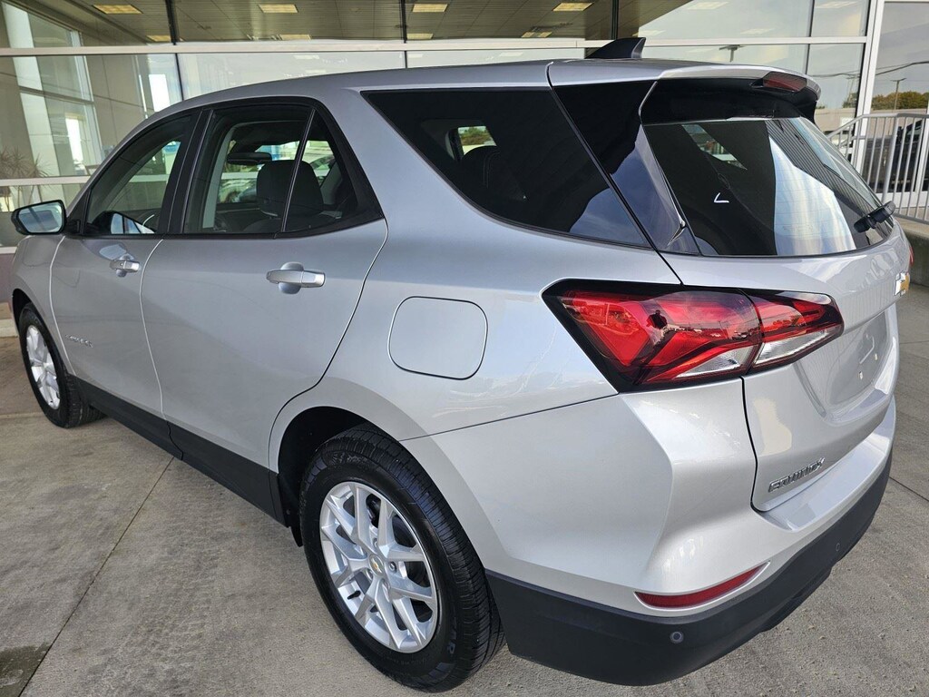 Used 2022 Chevrolet Equinox LS w/1FL SUV