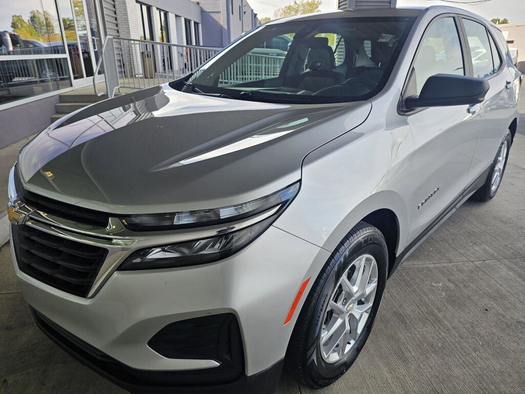 Used 2022 Chevrolet Equinox LS w/1FL SUV